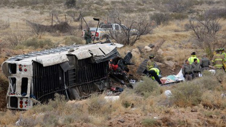مقتل 10 أشخاص بحادث اصطدام حافلة بقطار في تكساس الأمريكية