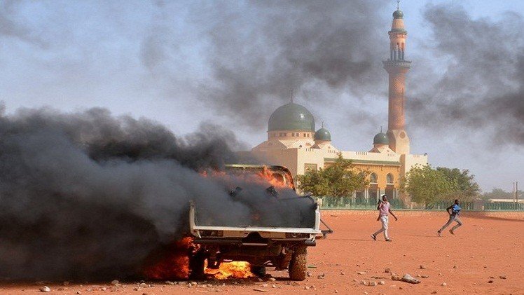 شرطة النيجر: إحراق 45 كنيسة خلال مظاهرات ضد 