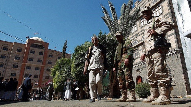 اغتيال أكاديمي يمني أمام منزله جنوب البلاد