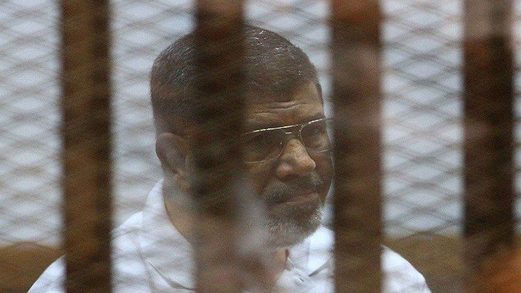  مرسي خلال محاكمته: ما قام به السيسي هو انقلاب