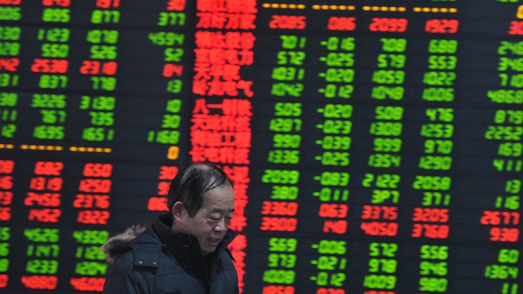 الأسهم الصينية تسجل أكبر خسائر يومية في 6 سنوات