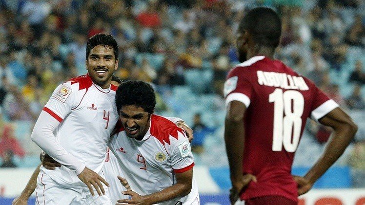 كأس آسيا.. الأحمر البحريني يهزم العنابي القطري في لقاء 