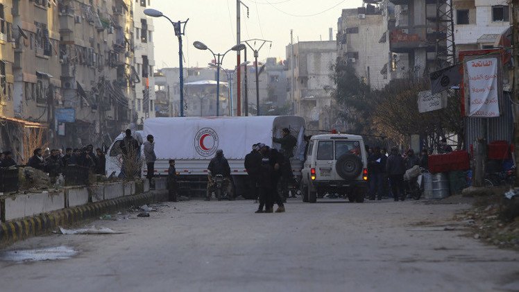 الجيش السوري يؤمن خروج أكثر من ألفي مواطن لجأوا في ريف دمشق