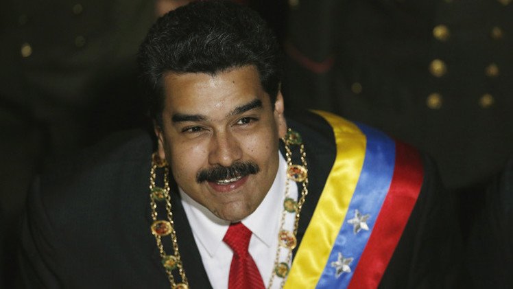 الرئيس الفنزويلي: أسعار النفط لن تعود إلى مستوى 100 دولار للبرميل