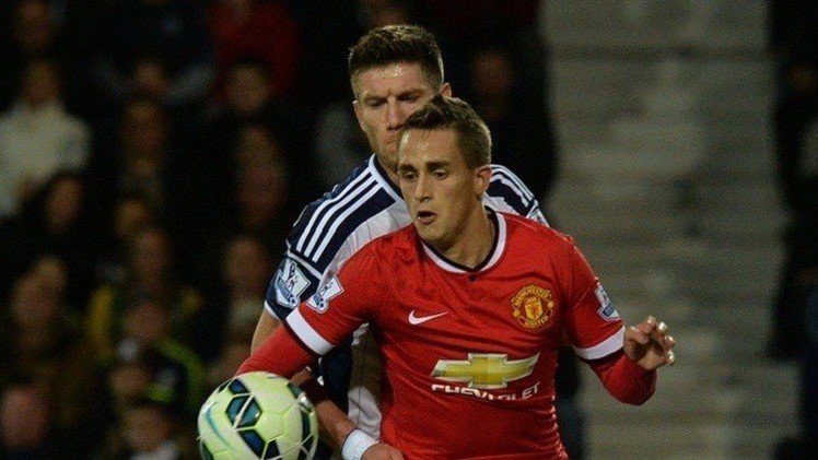 فان غال يوقف صفقة انتقال عدنان يانوزاي إلى سان جيرمان 