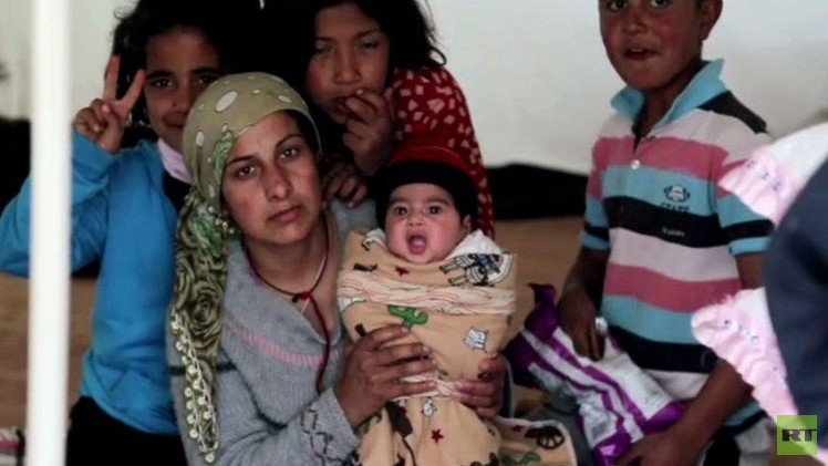 فرحة باستعادة السيطرة على مدينة عين العرب