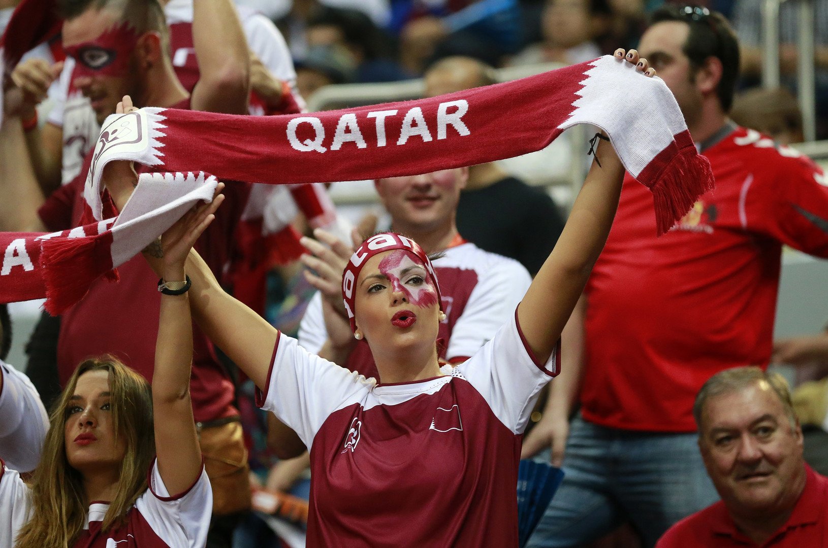 العنابي القطري أول منتخب عربي يبلغ نهائي كأس العالم لكرة اليد في التاريخ