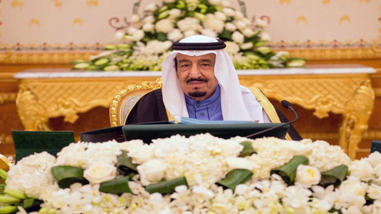 الملك سلمان: السعودية لن تحيد عن نهجها