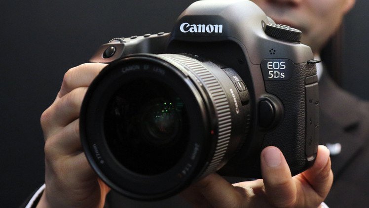 كاميرا كانون تطور نفسها وتصل إلى 50 ميغا بيكسل