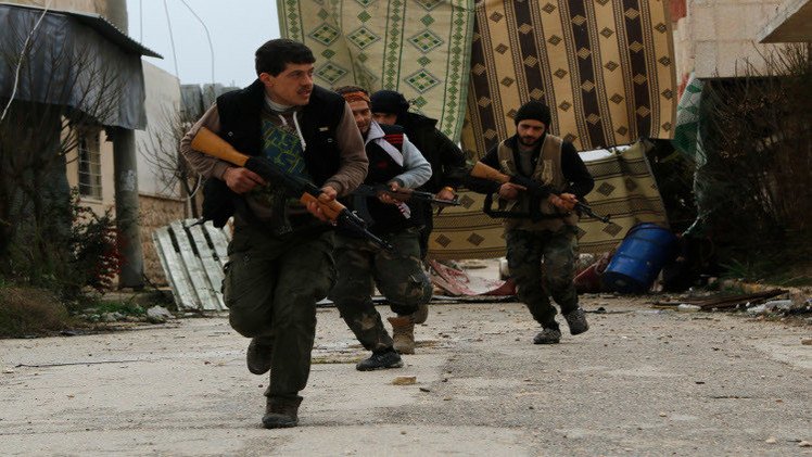 مسلحون من المعارضة ينضمون إلى الجيش السوري