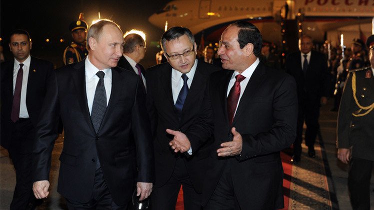 موسكو تعيد إحياء تحالفها مع القاهرة