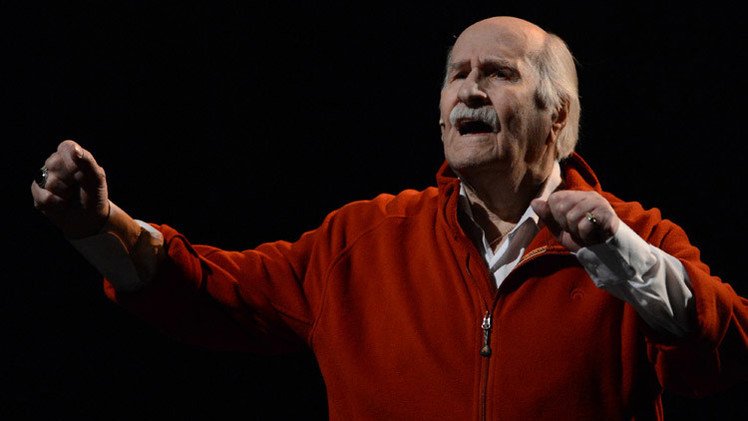 ممثل روسي شهير يحتفل اليوم بعيد ميلاده اليوبيلي المئوي 