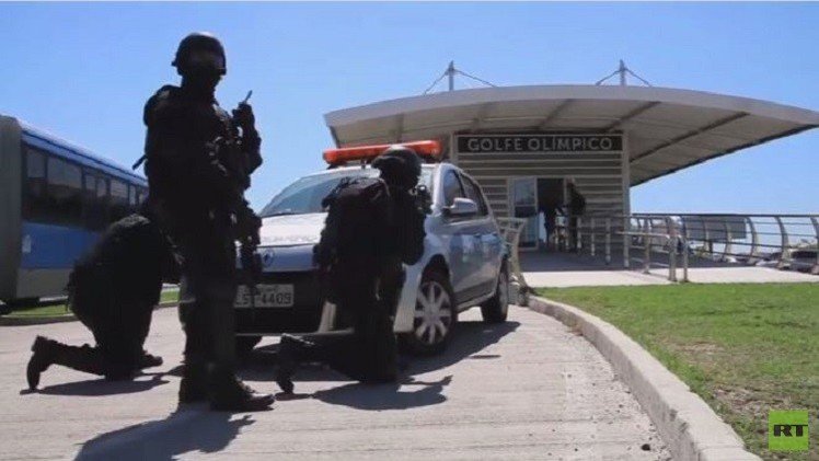  تدريبات الوحدات الخاصة بمكافحة الإرهاب في البرازيل (فيديو)