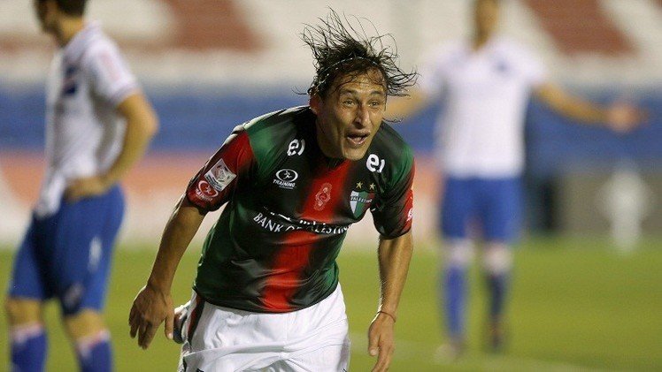 بالفيديو .. "بالستينو" ممثل الجالية الفلسطينية يطيح بناسيونال من كأس ليبرتادوريس