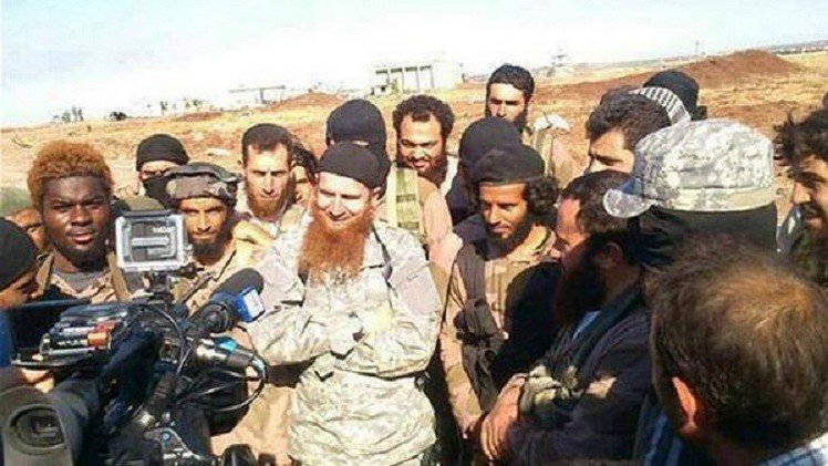 سي آي أي: أكثر من 150 أمريكيا يسعون للقتال مع "داعش"  