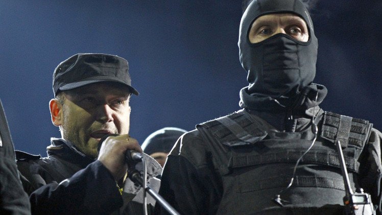 "القطاع الأيمن" المتطرف في أوكرانيا لا يعترف باتفاقية وقف إطلاق النار