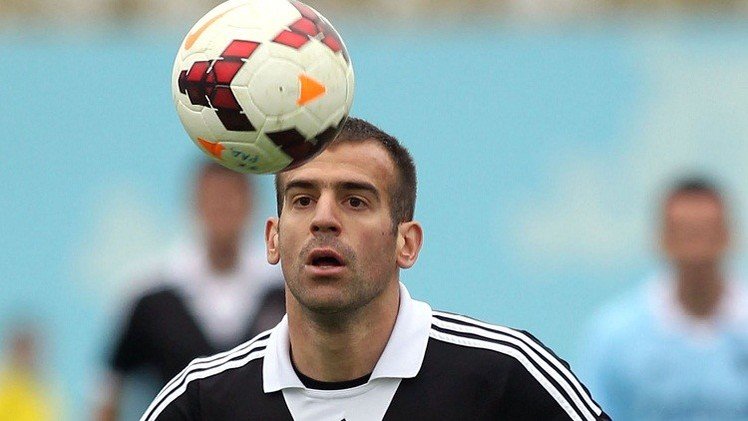 لوكوموتيف موسكو يتعاقد مع هداف الدوري الصربي