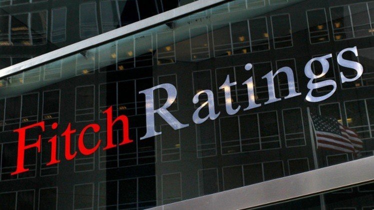 فيتش تخفض تصنيف أوكرانيا رغم برنامج المساعدات الجديد 