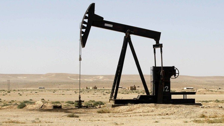 "برنت" يصعد وسط تحذيرات وكالة الطاقة الدولية