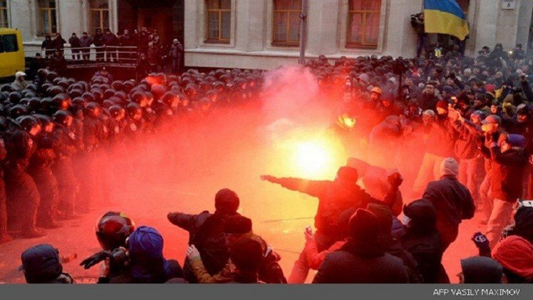 أوكرانيا.. عام على اشتعال شرارة "ميدان"