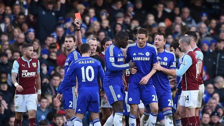 تشيلسي يطعن في طرد مدافعه ماتيتش