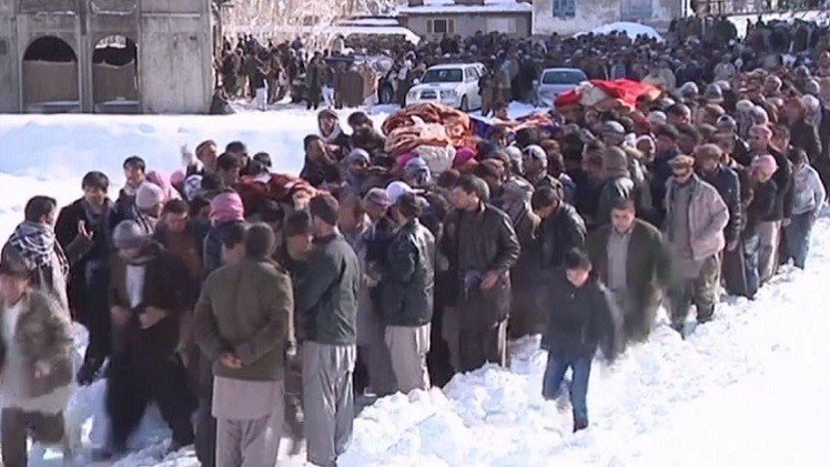 حصيلة انهيار الثلوج في أفغانستان.. أكثر من 250 قتيلا