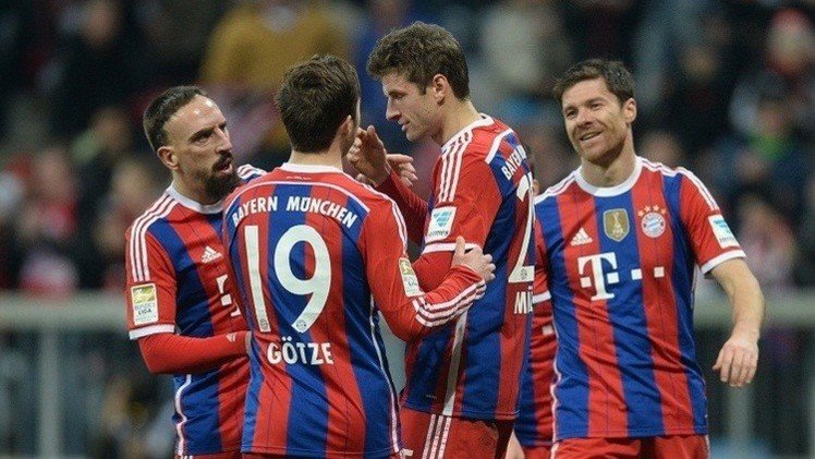 بايرن ميونيخ يكرم ضيفه كولن برباعية