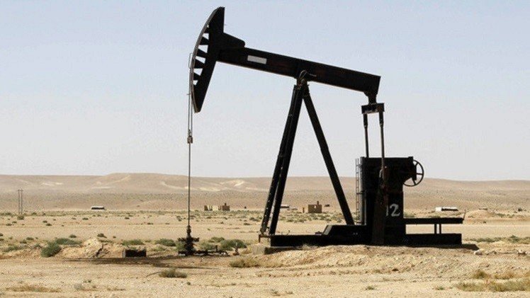 الخام الأمريكي يرتفع بعد صدور بيانات مخزون مستودع كاشينج  