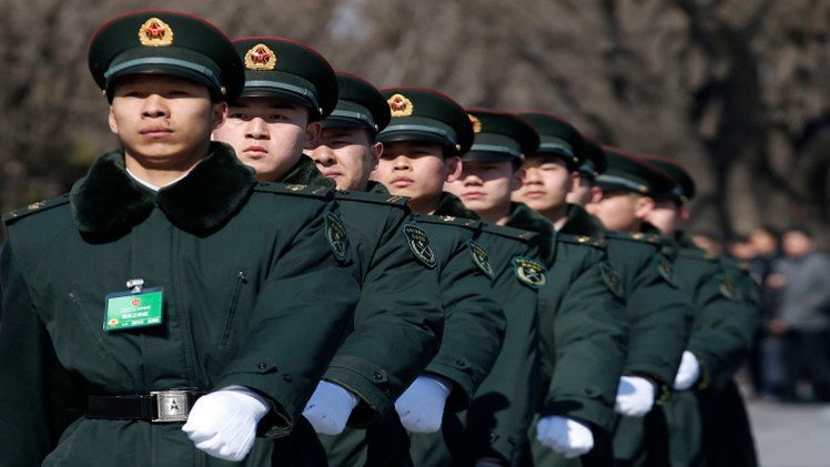 الصين ترفع ميزانيتها العسكرية 10 في المائة