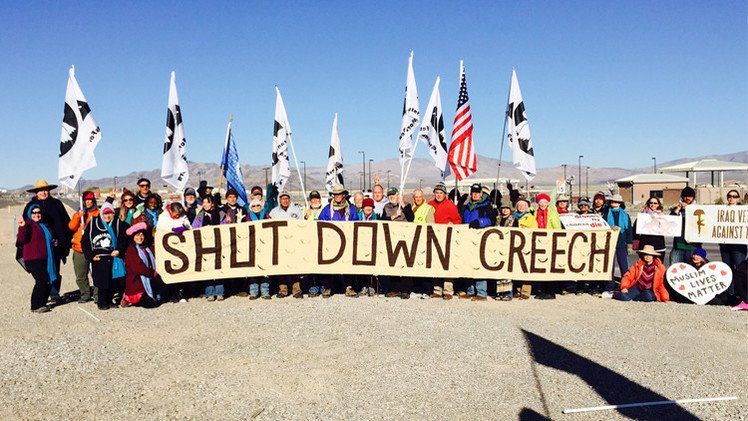 محتجون: الطائرات الأمريكية بدون طيار قتلت مدنيين أكثر من الإرهابيين