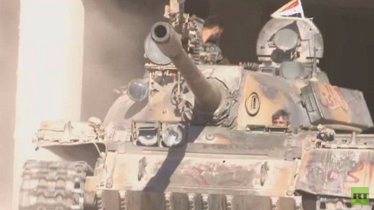 اشتباكات عنيفة بين الجيش السوري ومسلحي المعارضة بريف اللاذقية