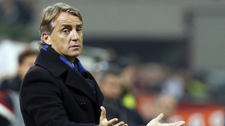 القلق ينتاب مانشيني من قواعد اللعب المالي النظيف