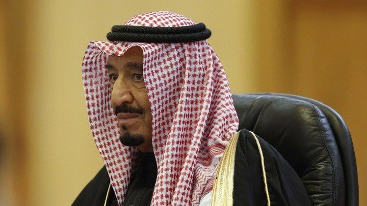 العاهل السعودي: لن نسمح لأحد أن يعبث بأمننا واستقرارنا