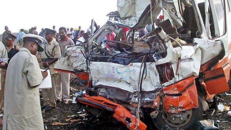حادث مروري يتسبب بمقتل أكثر من 40 شخصا في تنزانيا