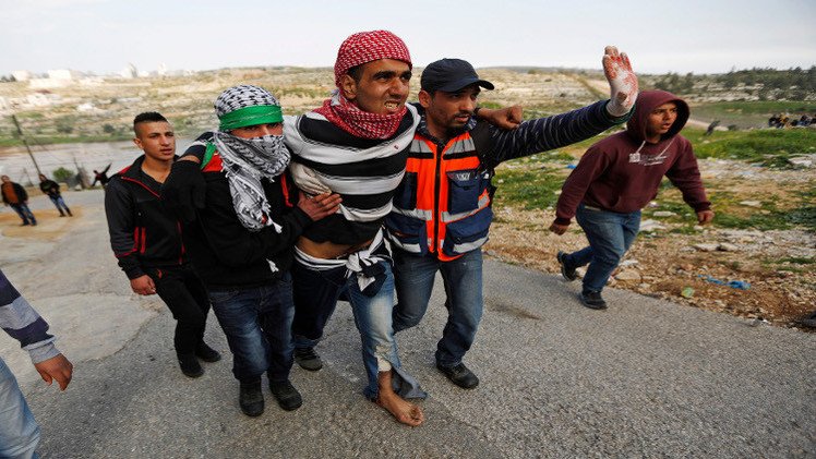 إصابة فلسطيني برصاص الجيش الإسرائيلي في الضفة الغربية