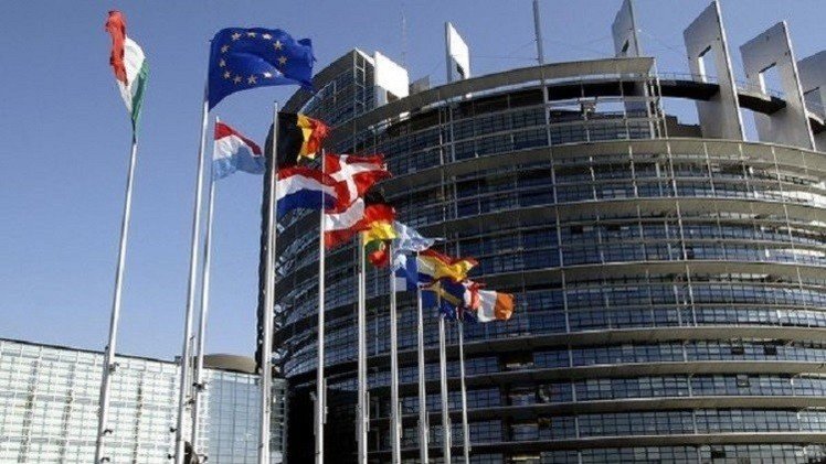 الاتحاد الأوروبي يفرض عقوبات جديدة على أنصار الرئيس السوري