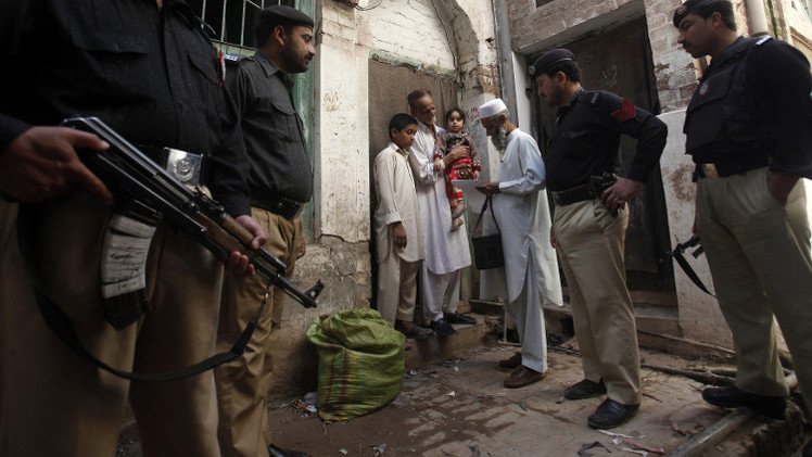 باكستان.. هجوم على فريق طبي للتلقيح ضد شلل الأطفال