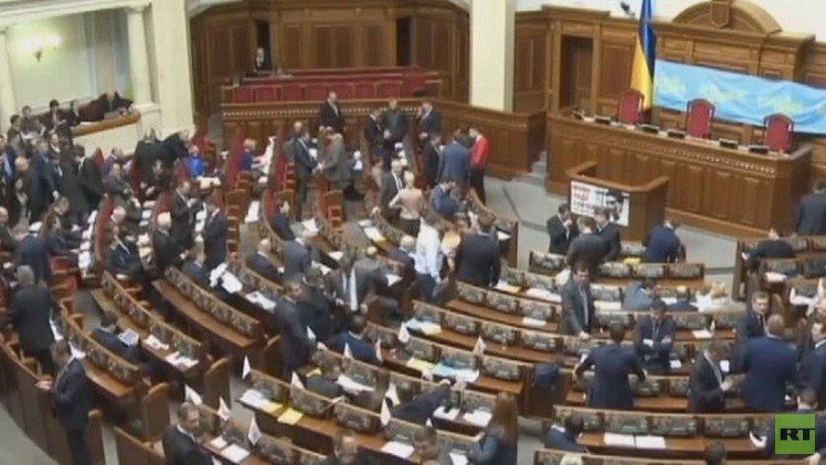 دونباس تتهم كييف بالتنصل من اتفاق مينسك