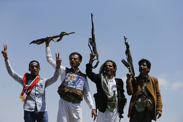 الحوثيون يتمددون في اليمن بذريعة مكافحة الإرهاب أينما وجد