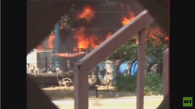 حريق هائل في مجمع البرلمان في نيودلهي (فيديو)