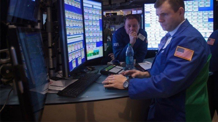 المؤشرات الأمريكية ترتفع بدعم صفقات اندماج واستحواذ  