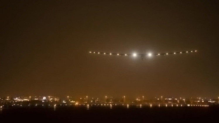 فيديو.. الطائرة "سولار إمبولس 2 " الشمسية تصل محطتها الخامسة بنجاح