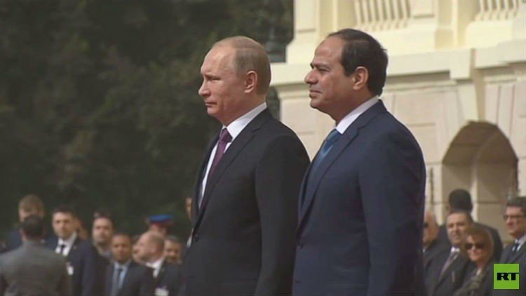 موسكو والقاهرة توقعان بروتوكولا للتعاون العسكري