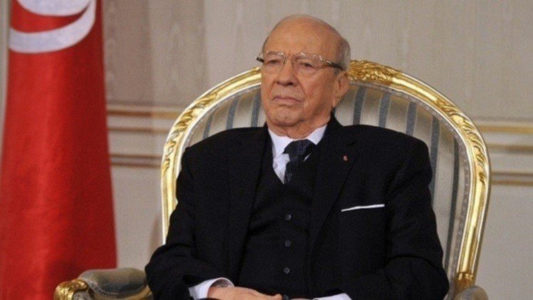 السبسي يناقض وزير خارجيته وينفي الترحيب بعودة السفير السوري إلى تونس