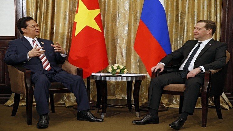 روسيا وفيتنام نحو تعزيز التعاون بينهما 