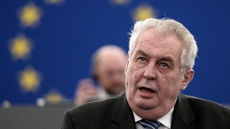 نصائح السفير الأمريكي أثارت غضب الرئيس التشيكي