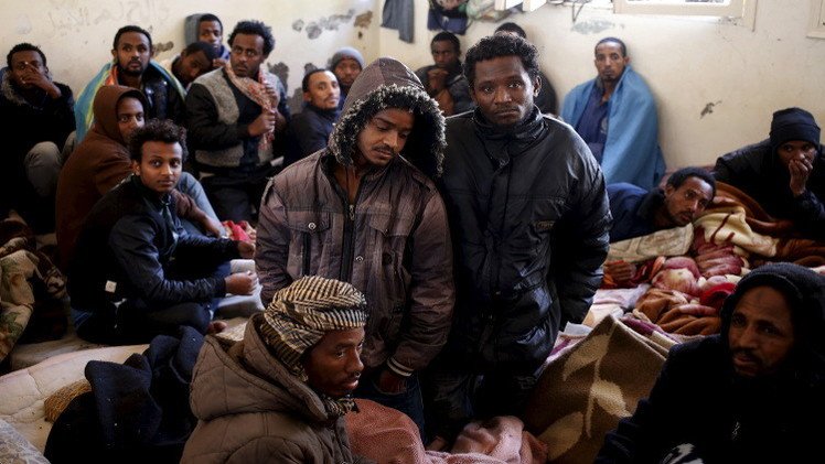 توقيف 500 مهاجر إفريقي في صحراء الجزائر