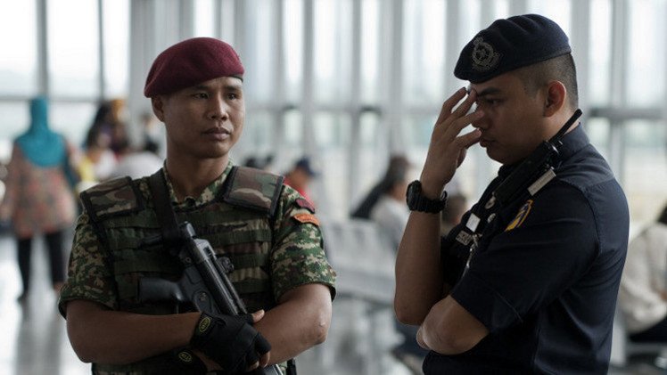 ماليزيا.. اعتقال 17 شخصا خططوا لهجمات إرهابية 