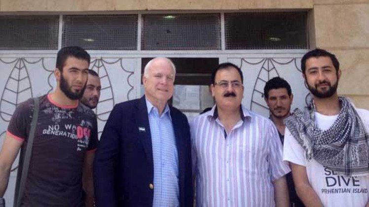 الحملات الصليبية للسيناتور جون ماكين