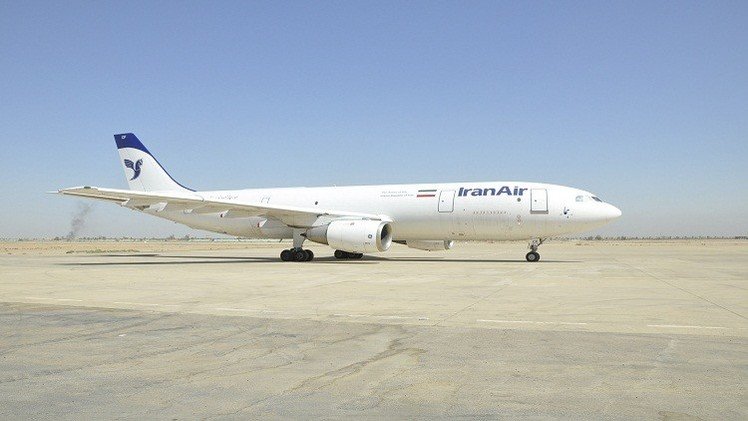السعودية تمنع طائرة إيرانية من الهبوط في مطار جدة